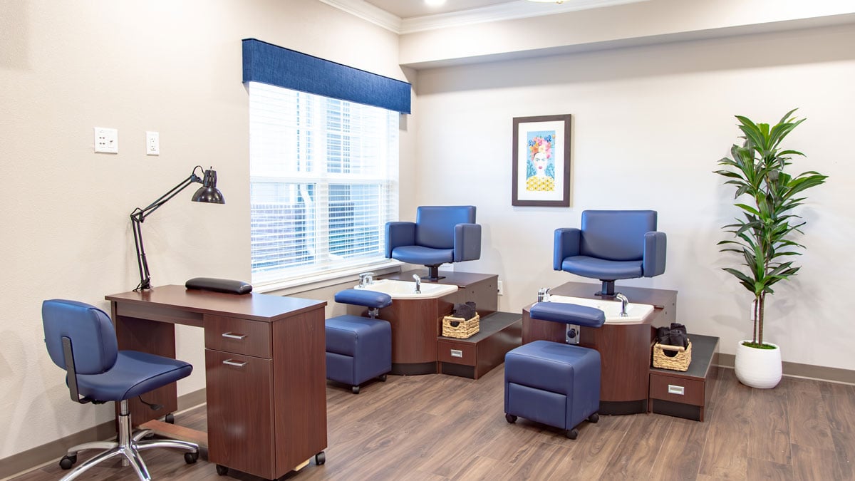 Marlton Gardens salon
